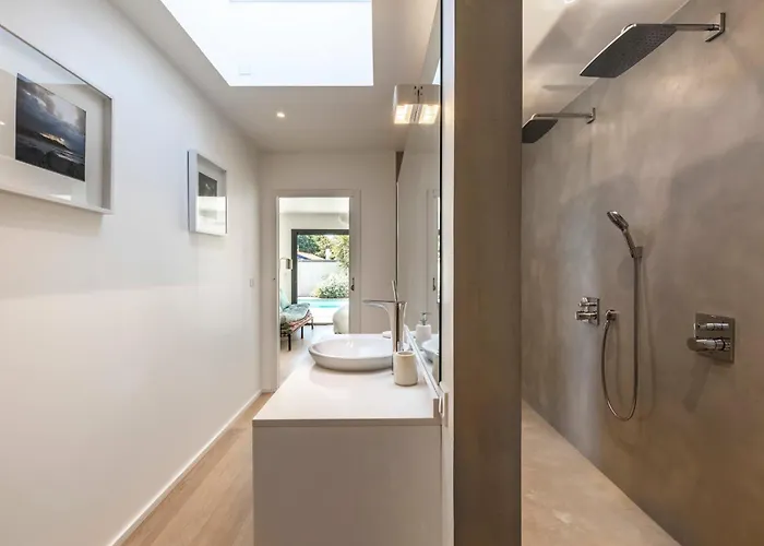 - High Standing Contemporay